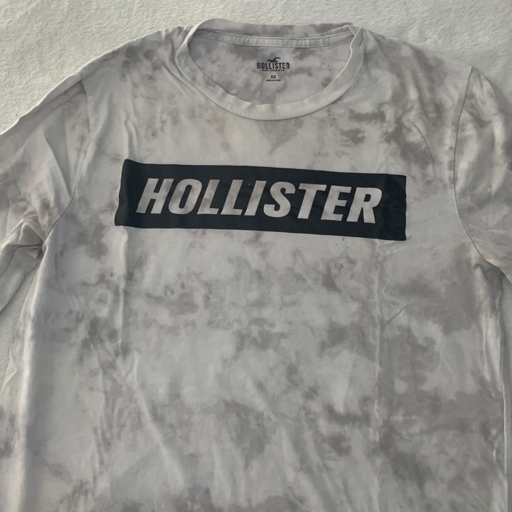 Hollister Long Sleeve Tee